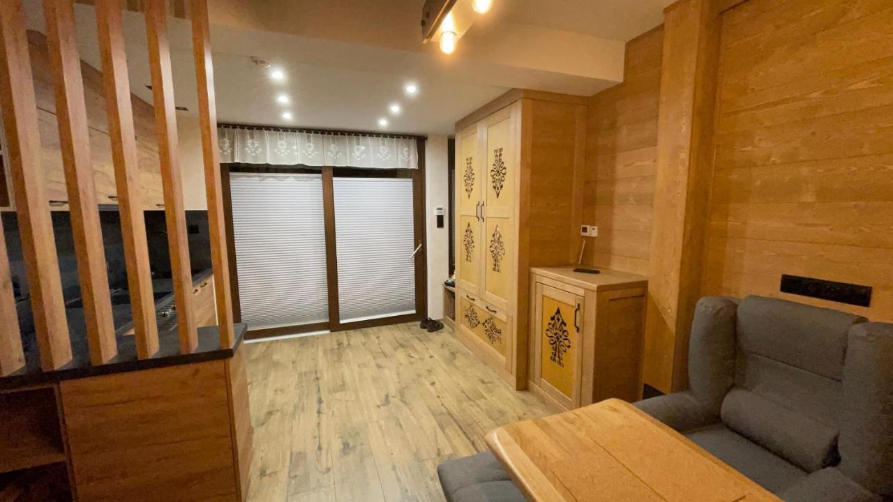 Parzenica Apartment *